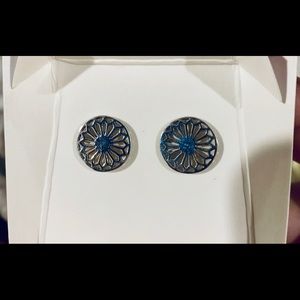 Sterling Silver Daisy Earrings